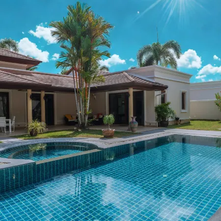 Luxury 4Br Villa 5 Private Pool & Jacuzzi
