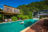 Mosu · Hongcun Xiangju | Mountain & Stream Rustic-Luxury Garden Stay (Three Trees Scenic Area) - Pools