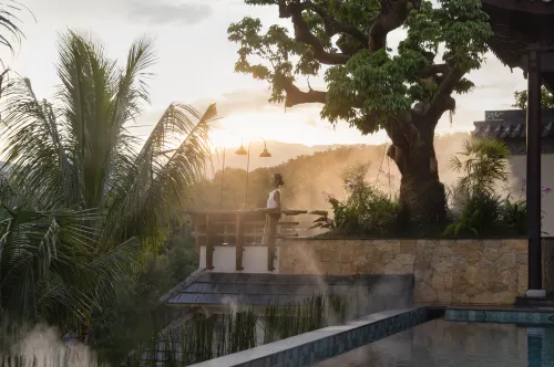 Zhumo Chunshan Rainforest Wellness Resort (Jinghong, Xishuangbanna) - インフィニティプール