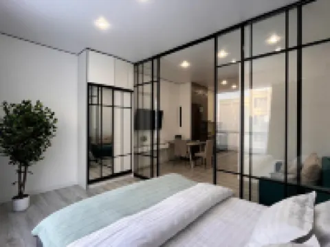 Elegant Meridian 41 Residence & Drinking Water