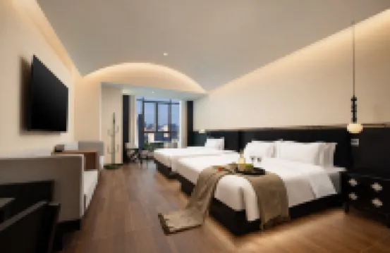 Qingkong Wild Star Hotel (Huanggang Normal University Branch)