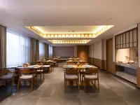 Qianna Hotel (Anyang Neihuang County Government) Hotels in Neihuang