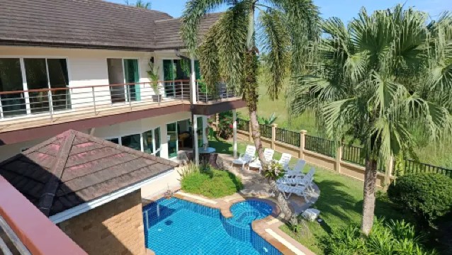 Wonderful Beach Villa, Perfect Location