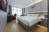 Nine  Cotinents E -storts Hotel - Esports