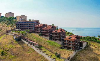 Sera Lake Resort Hotel Spa & Aparts