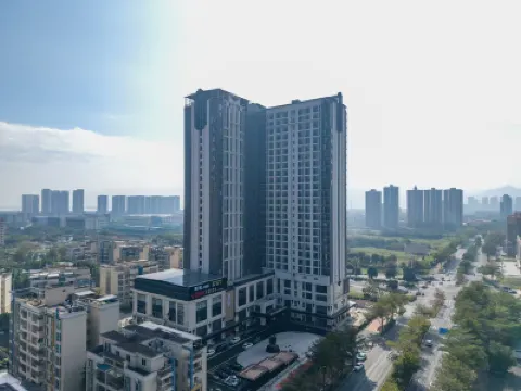 美豪麗致酒店（肇慶東站鼎湖山風景區店） 鄰近紫雲谷的酒店