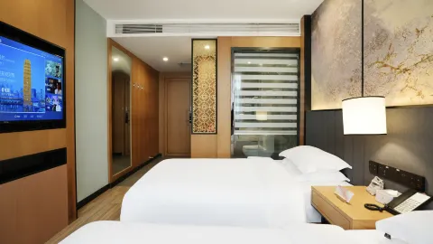 Luyi Qiqi L Hotel in Luyi