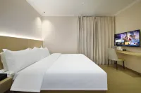 Chunxi Yujing Hotel (Chunxi Road Taikoo Li)