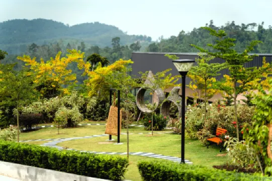 Monkeys Canopy Resort 酒店