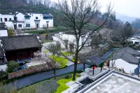 Hefei Lujiang Chunian Cultural Resort Hotel