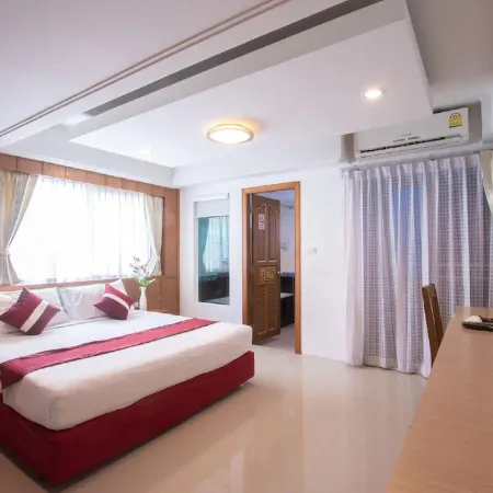 Gusto Pratunam Hotel Отели рядом с достопримечательностью «Пратунам»