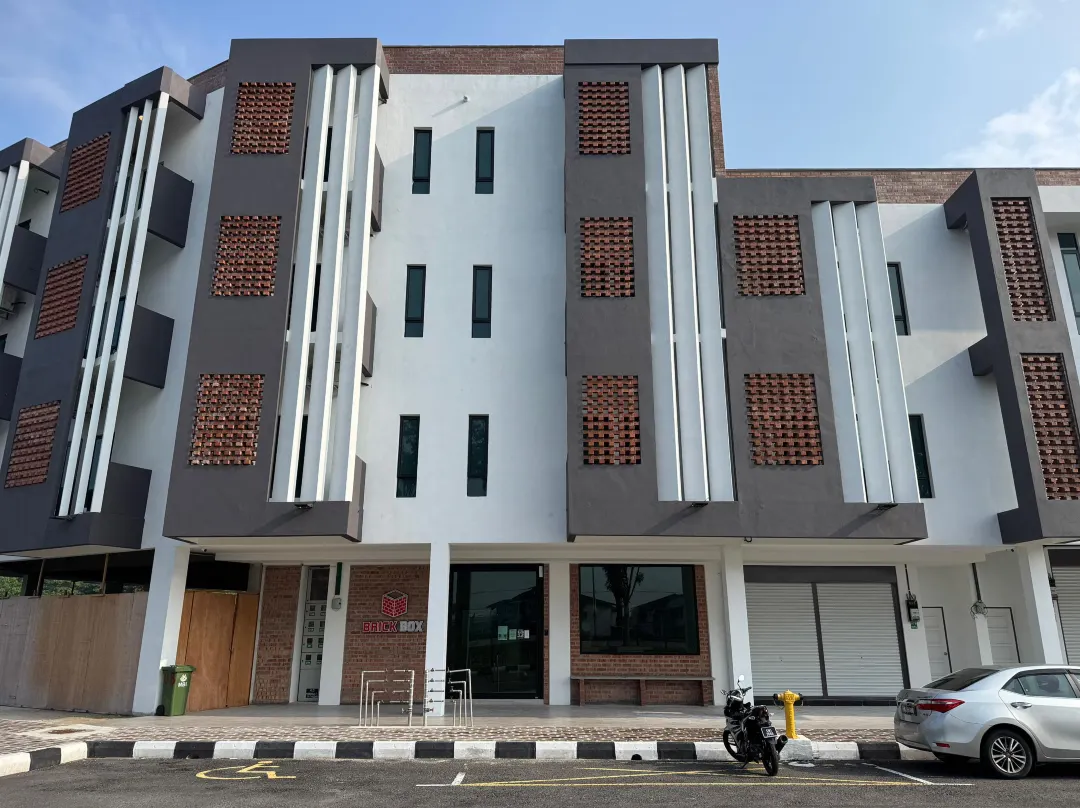 Brick Box Family Hotel Ipoh - Ipoh