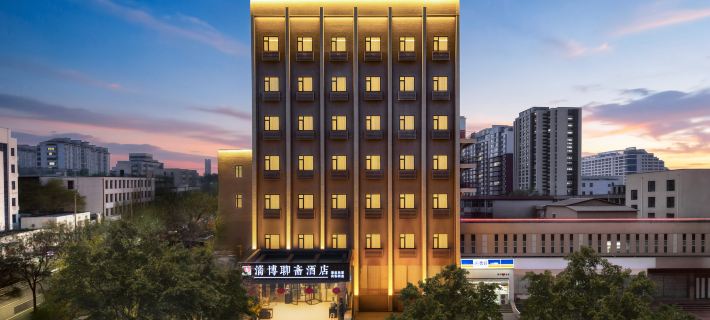 Zibo Liaozhai Hotel(near Badajv Market &Wanxianghui) Hotel di Zibo