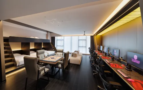 T0 ESPORTS·HOTEL E-Sports Hotel (Zhuzhou Yandi Square) - 2-Star