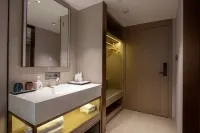 Lavande Hotel Haikou (Hainan University Century Bridge Branch)