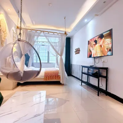 Qinger Chinese Inn Hotels near Tianmen Mountain