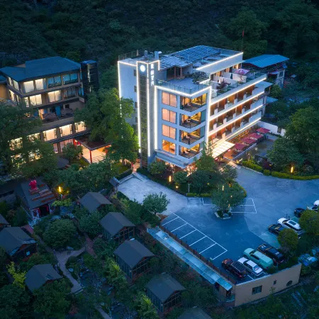 Bipenggou Guanshan Wangyue Hotel