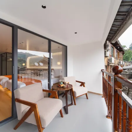 Shanheju View Homestay (Observation Deck Branch, Xijiang Qianhu Miao Village)