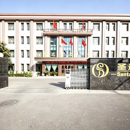 Santa Da Hotel
