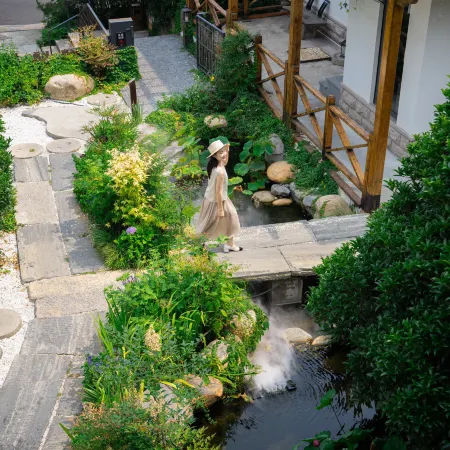 Yu Shangshan Spa and Wellness Vacation Homestay (Laoshan Scenic Area Liuqing River Beach Branch)tay