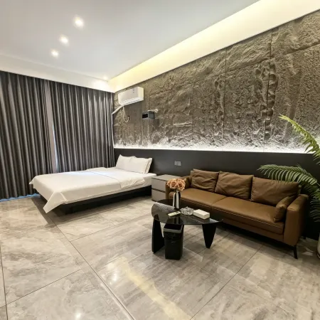 Shiyi Homestay (Xishan Road)