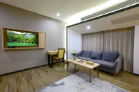 Libo Zhangjiang Bolin Hotel - balcony