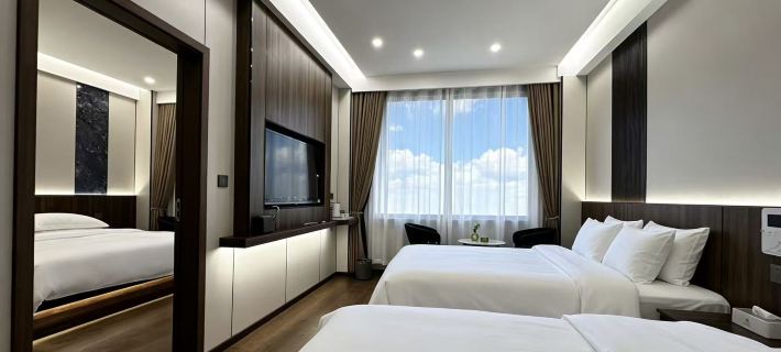 Light of the High City Grand Hotel Hotel a Litang