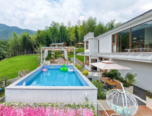 Yuzhu Bay Man Resident Inn (OMG Heartbeat Park Yaolin Fairyland Branch, Tonglu) - Rooftop Pools