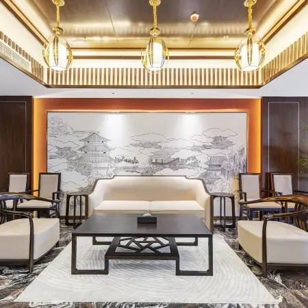 Howard Johnson Lake Serenity hot springs hotel Xichang