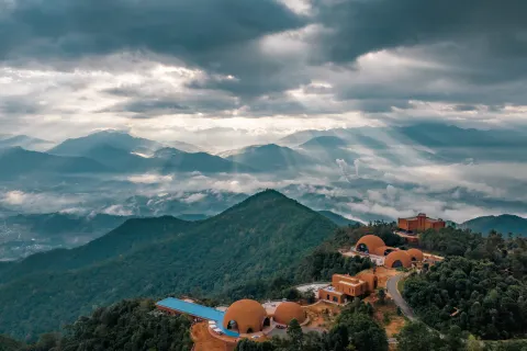 Xikang Wellness & Resort Jinggu Baima Mountain