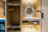 Atour Hotel Qiandao Lake Central Lake District Hotel di Chun'an