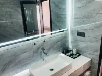 Vissi Shunyi Hotel
