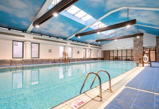 3. 홍 차오 스테이..