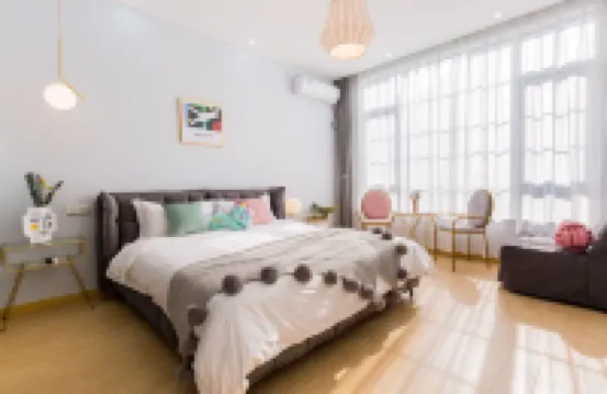 Lianlian Summer Boutique Homestay