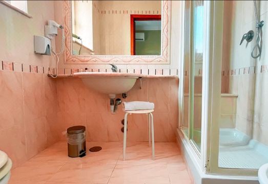 오스텔로 벨로 로마