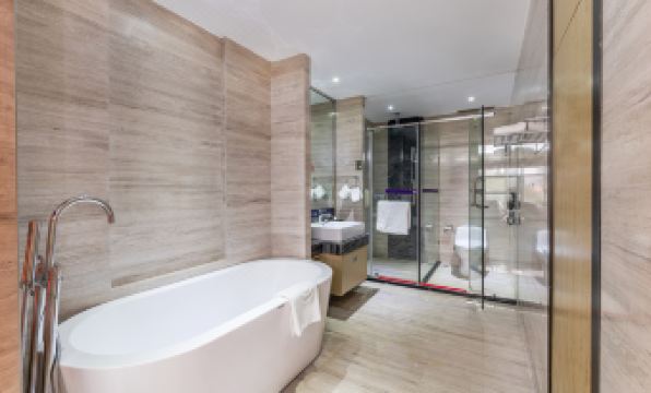 Longdu Jingyi International Resort Hotel (Ethnic Culture Park Branch)