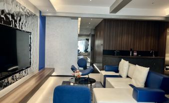 WV Light Luxury Homestay (Shantou High-speed Railway Station)