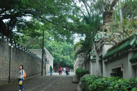 Echarm Hotel Отели рядом с достопримечательностью «Xiamen Bridge»