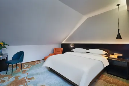 Alxa Hotel Hemmington Отели в г. Алашань-Цзоци