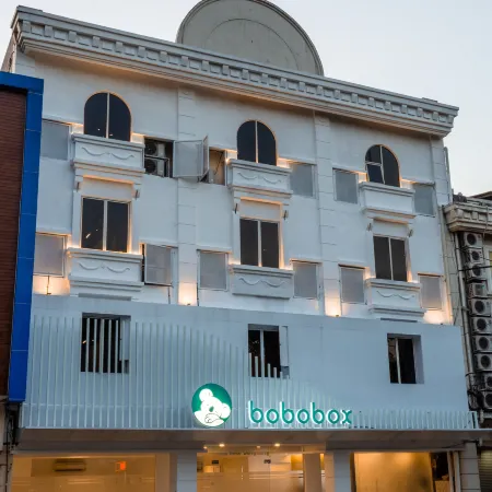 Bobopod Pancoran, Jakarta Отели рядом с достопримечательностью «Торговый центр Kota Kasablanka»