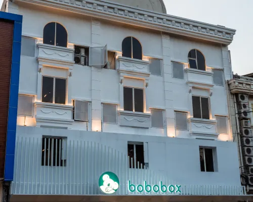ปอด Bobobox Pancoran โรงแรมใกล้ศูนย์การค้ากาลิบาตาซิตี้สแควร์