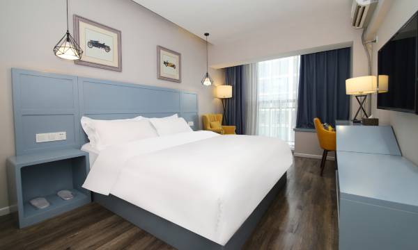 Yuhang Hotel (Kunming South High-speed Railway Station)