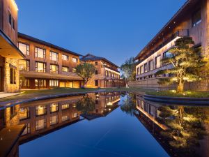 Zhongxiang Mochoudu Hotel (Mochou Village·Mingling)