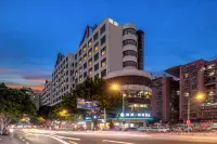 Xana Lite Hotel (Guangzhou Bai'etan Art Center Huadiwan Subway Station Branch) Hotels in Fangcun  District