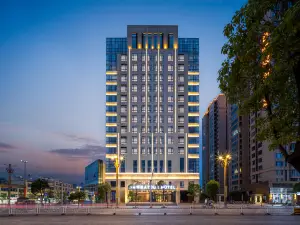 Dali Erhai Park Atour Hotel