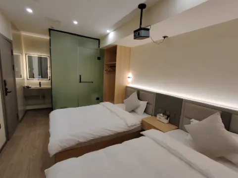 Yanji Fuyuanju Hotel Отели рядом с Аэропорт Яньцзи