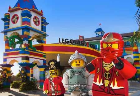 Legoland Hotel at Legoland California Resort Отели рядом с достопримечательностью «Флауэр Филдс»