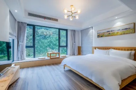 Lin'an Mishuyou Mountain Home stay (the Taihu Lake Lake Source Scenic Spot Store) Отели рядом с достопримечательностью «Taihuyuan Scenic Area»
