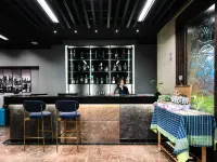 دولامانكو هوتل Hotels near دان