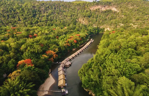 桂河叢林筏度假村